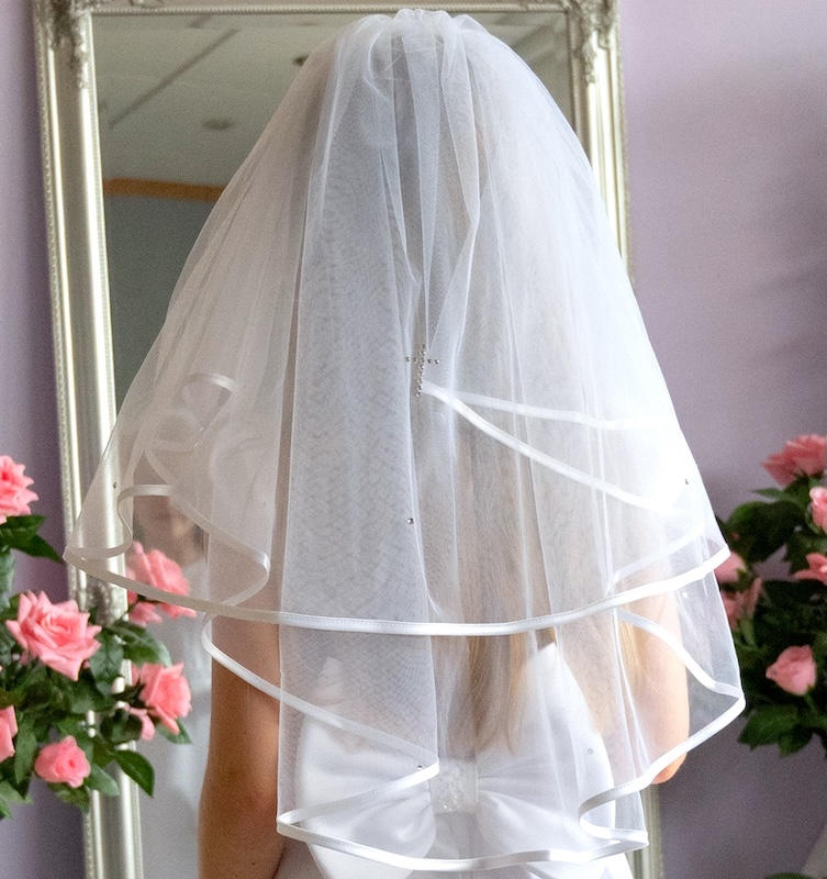 Emmerling Girls White Communion Veil:- 77168