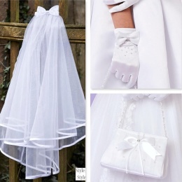 Girls White Pearl Bow Bag, Gloves & Veil Communion Set